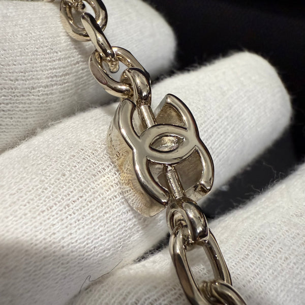 CHANEL LIGHT GOLD TONE BRACELET BT50013