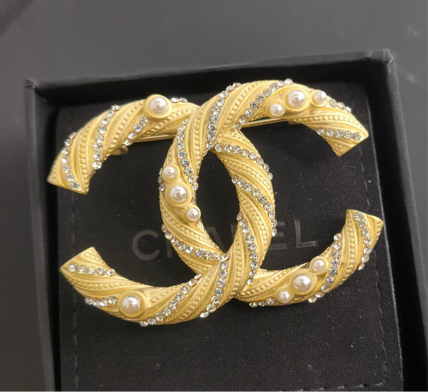 CHANEL BROOCH twist gold pearl BH.40035