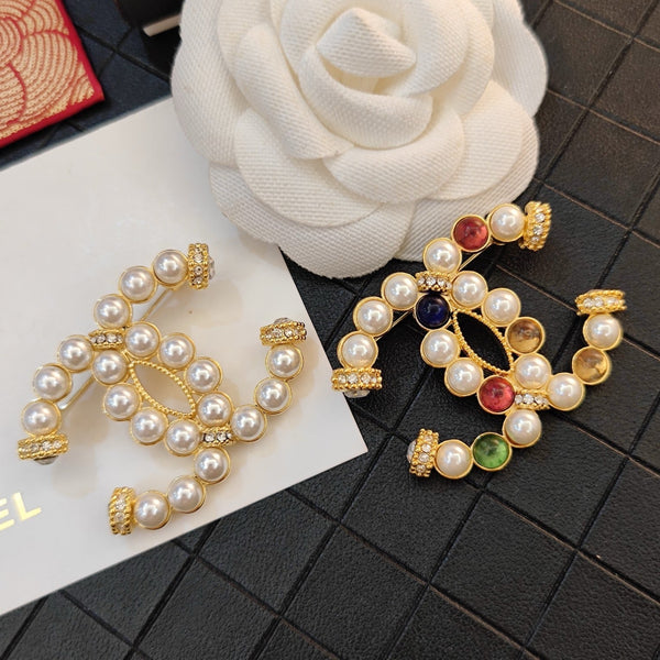 CHANEL BROOCH white pearl gold tone BH.40038