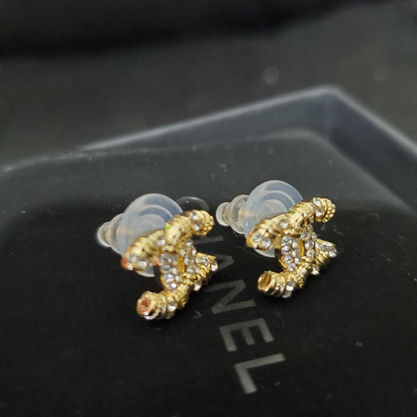 CHANEL CC Earring Studs ED20152
