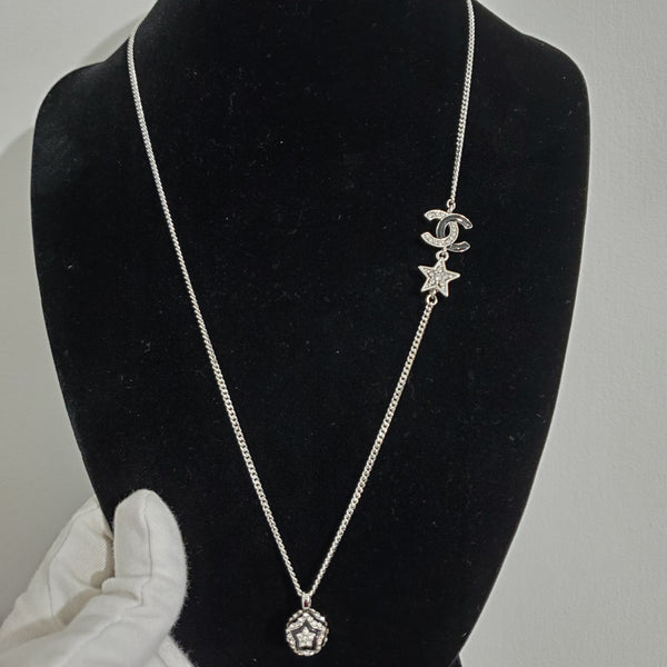CHANEL  Geometry Graphic 18k gold chain necklace silver tone NL10113