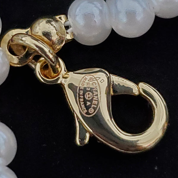 CHANEL Oval Pearl Necklace NL10122