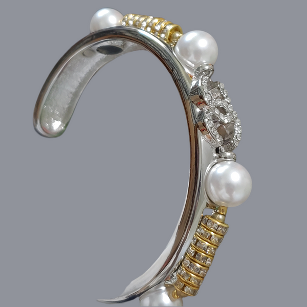 CHANEL Bracelet Open-end BT50031
