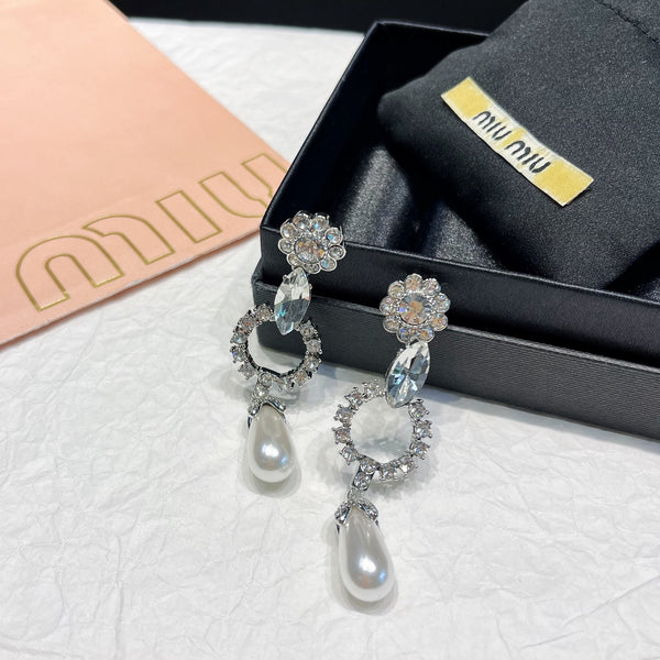 Christian Dior earrings ED20139