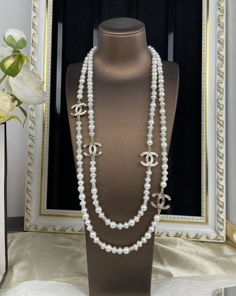 Chanel 4 cc’s Long Pearl Necklace nl10150