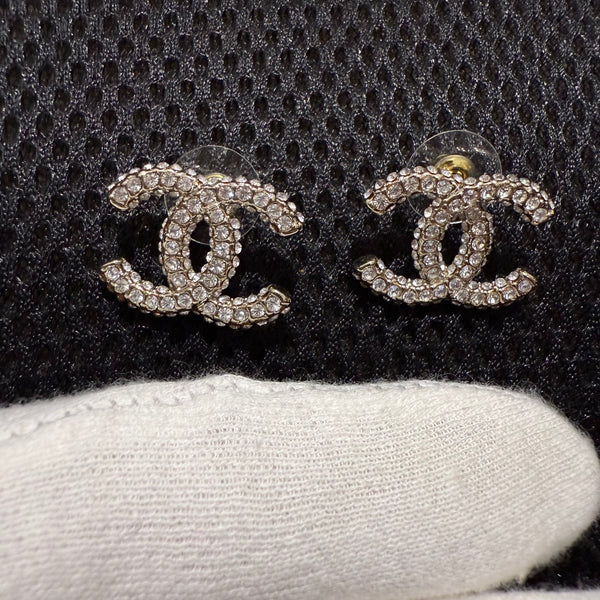 CHANEL cc logo EARRING STUDS silver tone ed20271