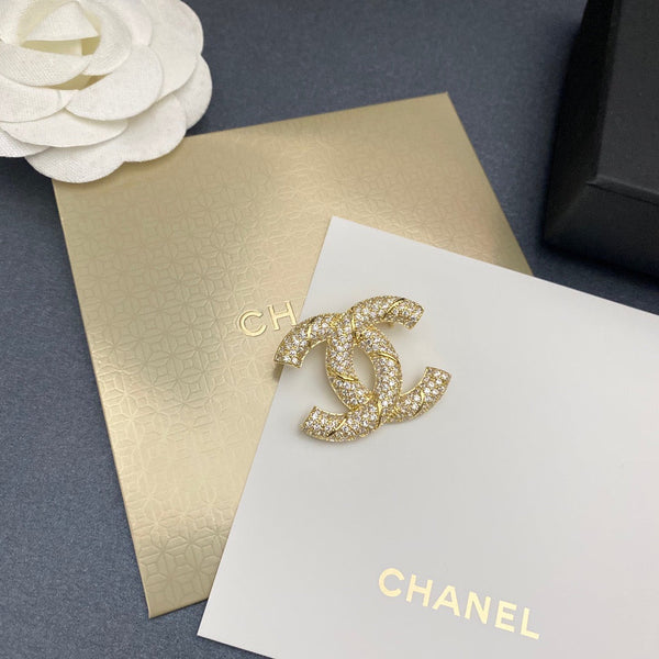 CHANEL BROOCH BH40043