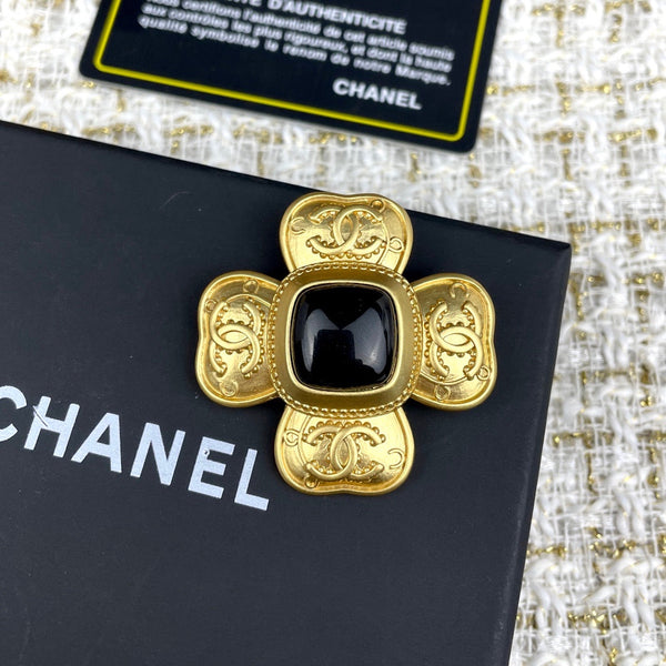 CHANEL BROOCH black stone BH.40040
