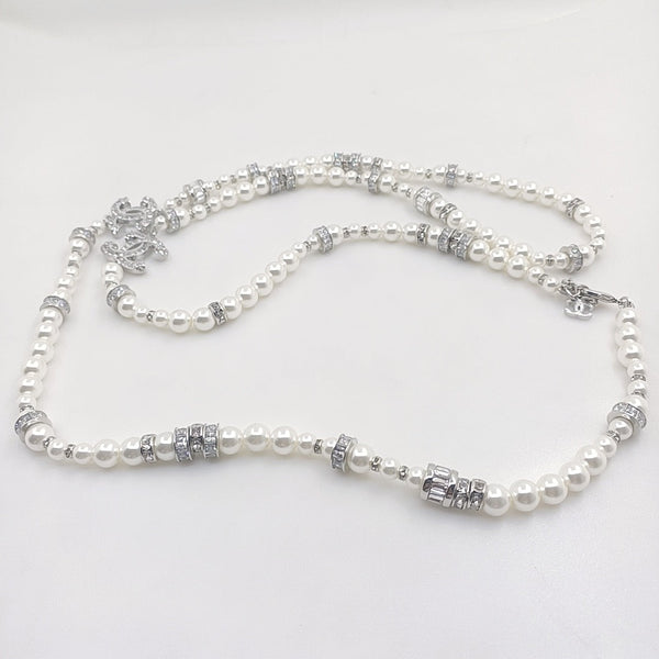 Chanel crystal Xlong pearl necklace white silver tone NL10041