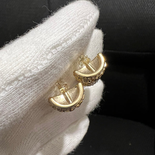 CHANEL Gold Strass Bucket earring studs 40020