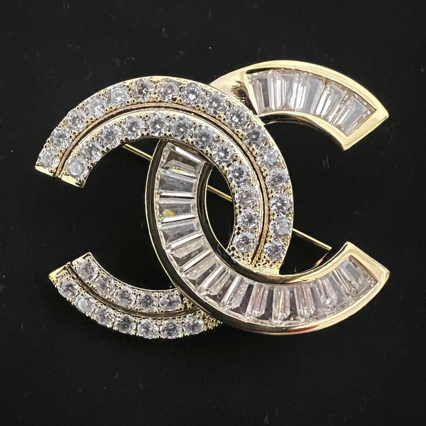 CHANEL brooch Gold tone BH.40048