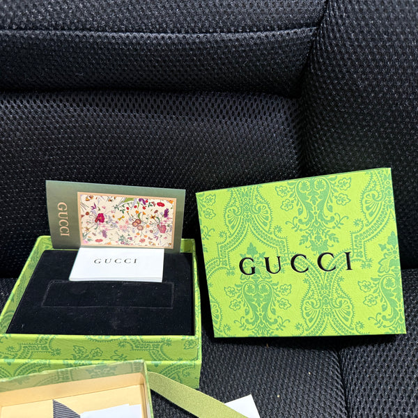 Gucci Present Gift Packing Package - GUCCI GIFT PACKAGING PACKAGE