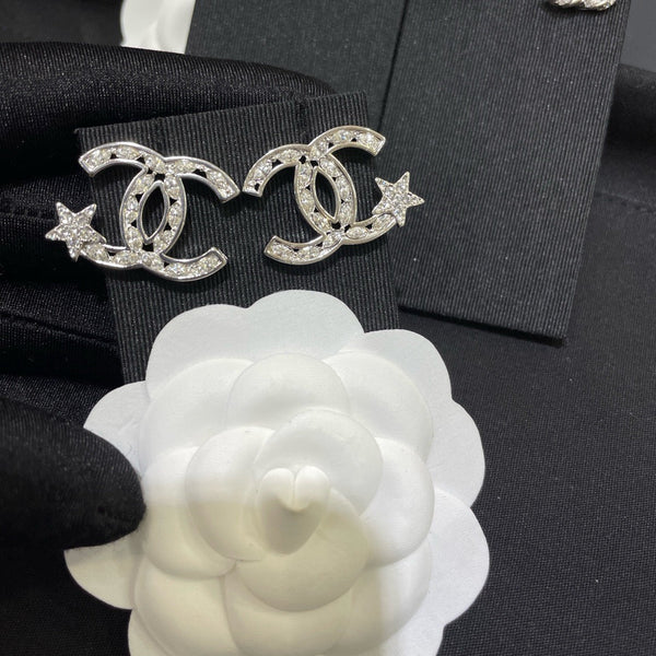 Chanel CRYSTAL cc star EARRING STUDS es10054