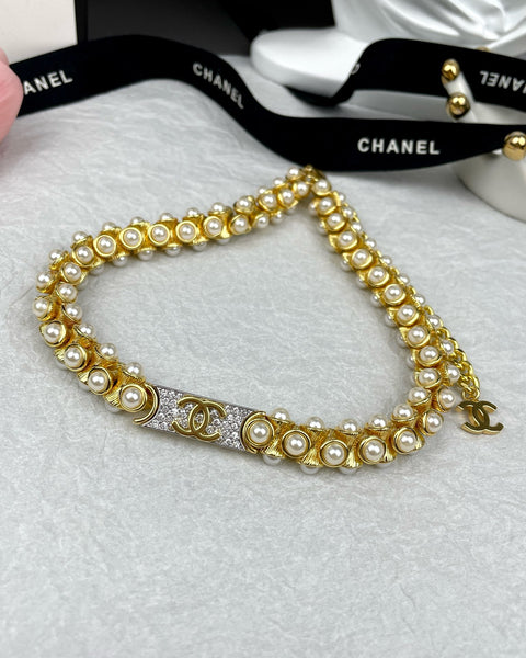 Chanel Choker Necklace 17.5 inch  NL10148