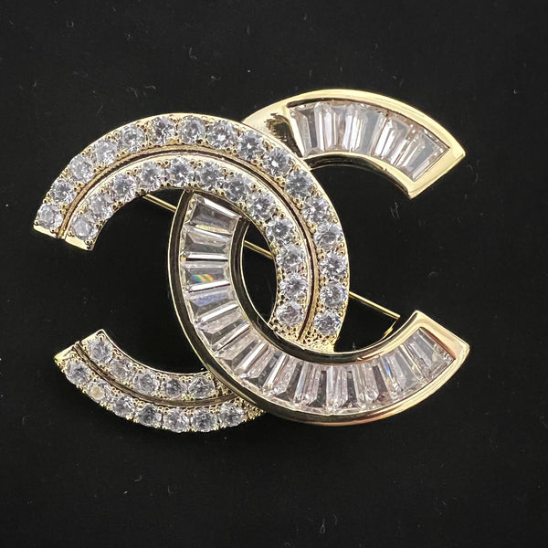 CHANEL brooch Gold tone BH.40048