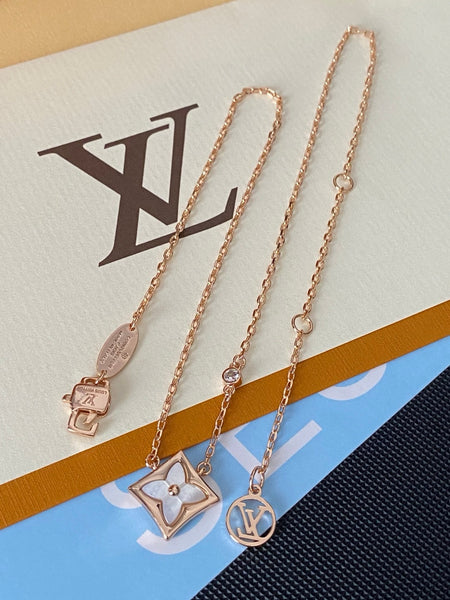 Louis Vuitton BLOSSOM SUPPLE Pink Shell Necklace pink shell ED20061.1