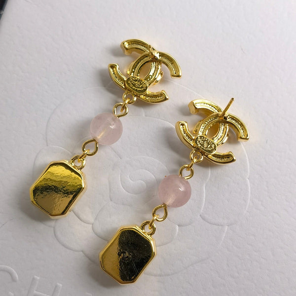 CHANEL Gold Green Jade DANGLE DROP EARRINGS Ed20043
