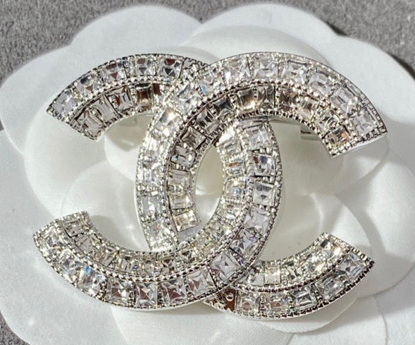 CHANEL CC SQUARE CRYSTAL BROOCH SILVER square stones BH40058