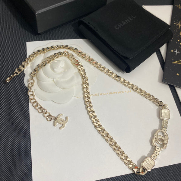 CHANEL 18k gold NECKLACE 18-20” ED20085