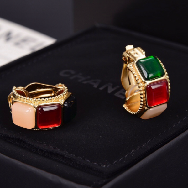 Chanel Clip on Gold Jade Stones Hoop Earrings ec30018
