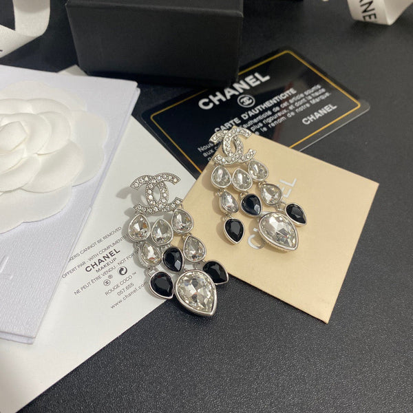 Chanel Clear& Black stones chandelier Earrings ed20030