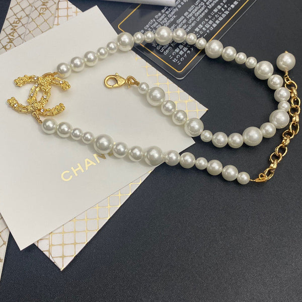 CHANEL CC Crystal Camellia Pearl Camellia Flower NECKLACE NL10089