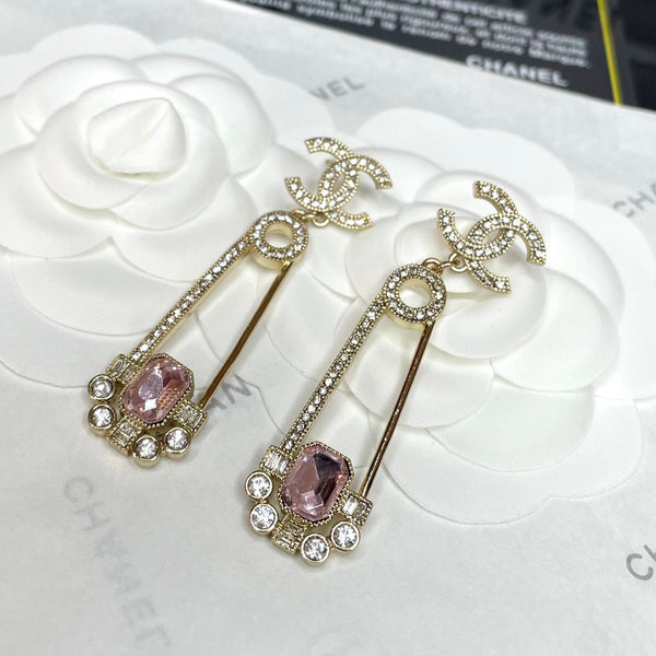 Chanel CC CRYSTAL DROP DANGLE EARRINGS IN PINK ED20025