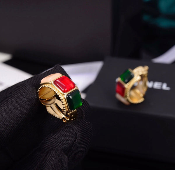 Chanel Clip on Gold Jade Stones Hoop Earrings ec30018