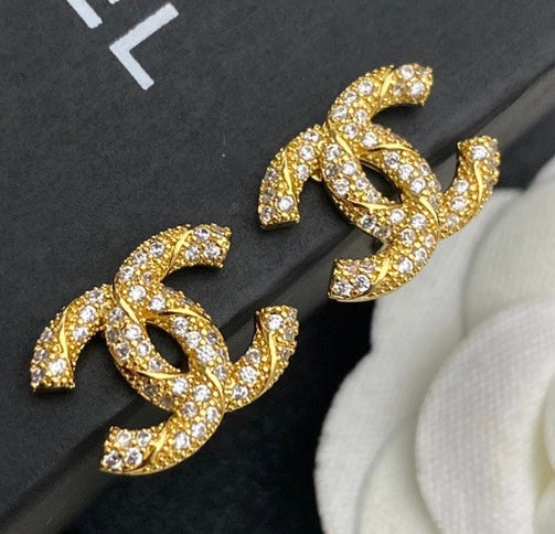 Chanel Strass Earring Studs Gold tone CC logo Small Mini ES10013